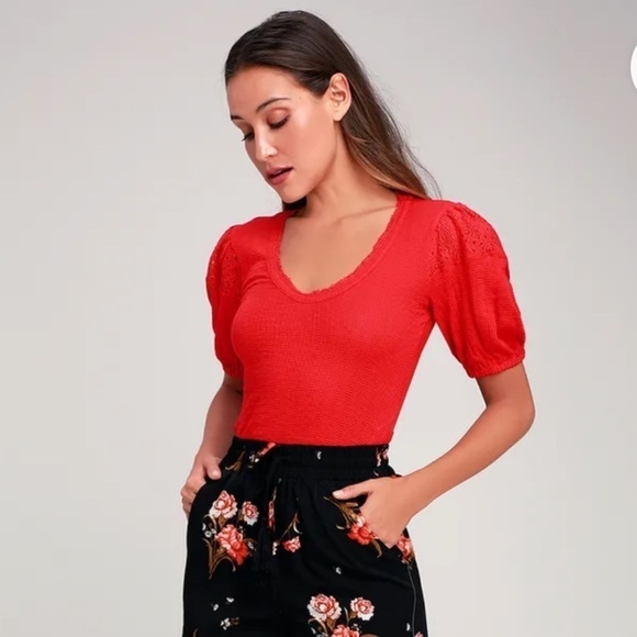 Free People XS St James Red Puff Sleeve Tee top blouse - Picture 4 of 13